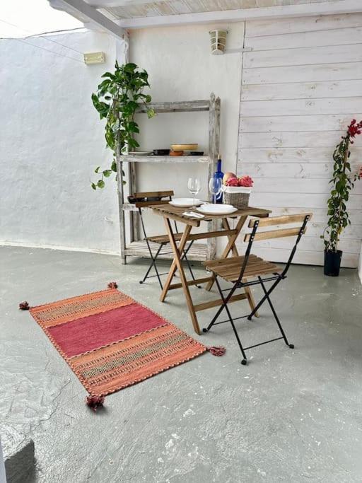 La Dolce Vita Mala Luaran gambar